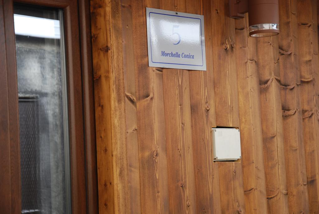 Guest House Caracas Lorica Exterior photo